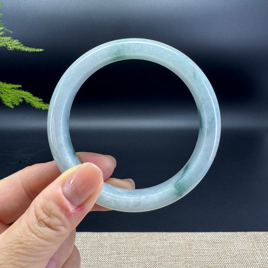 Genuine Burmese Green Jade Jadeite Bangle Bracelet ( 61.6mm )