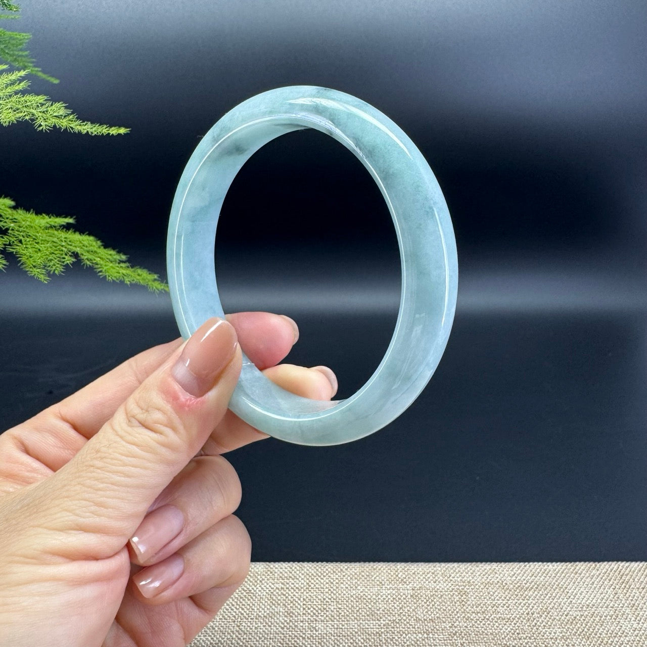 Genuine Burmese Green Jade Jadeite Bangle Bracelet ( 61.4mm )