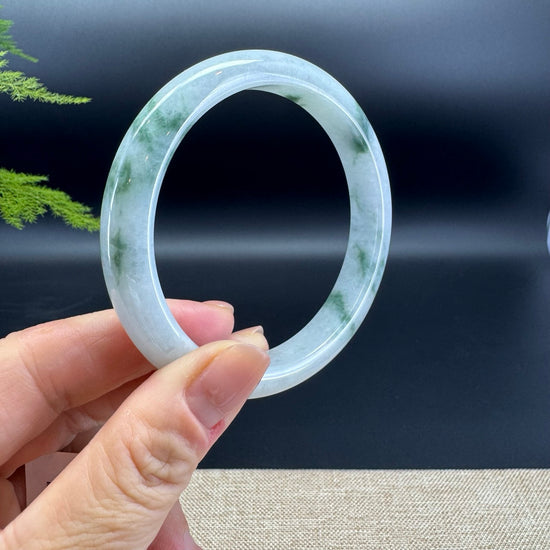 Genuine Burmese Green Jade Jadeite Bangle Bracelet ( 62.9mm )