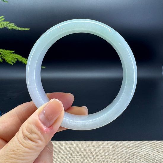 Genuine Burmese Green Jade Jadeite Bangle Bracelet ( 62.1mm )