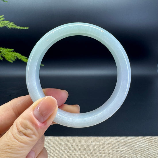 Genuine Burmese Green Jade Jadeite Bangle Bracelet ( 62.1mm )