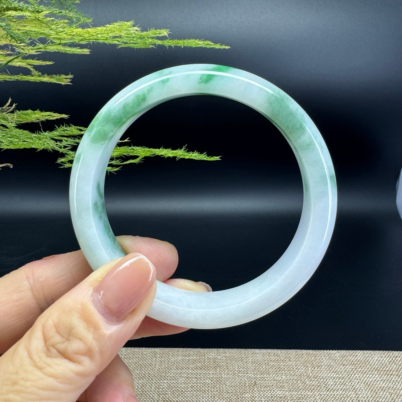 Genuine Burmese White Green Jade Jadeite Bangle Bracelet ( 57.2mm )