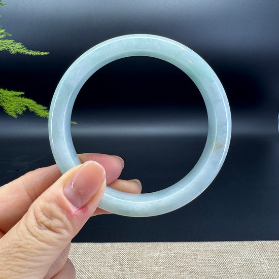 Genuine Burmese Green Jade Jadeite Bangle Bracelet ( 62.3mm )