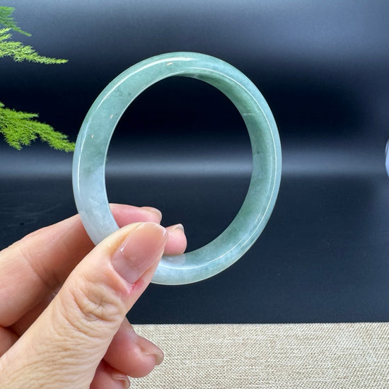 Genuine Burmese Oil Green Jade Jadeite Bangle Bracelet ( 63.2mm )