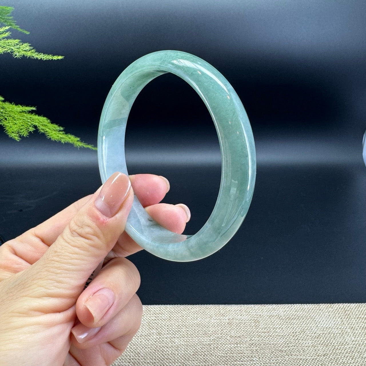 Genuine Burmese Oil Green Jade Jadeite Bangle Bracelet ( 63.2mm )