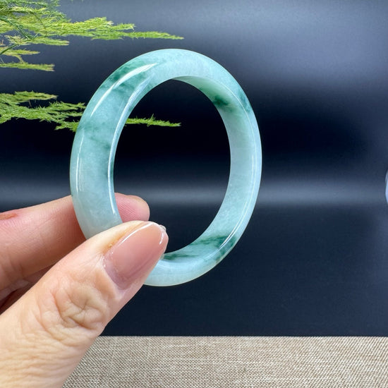 Genuine Burmese Green Jade Jadeite Bangle Bracelet ( 57.1mm )