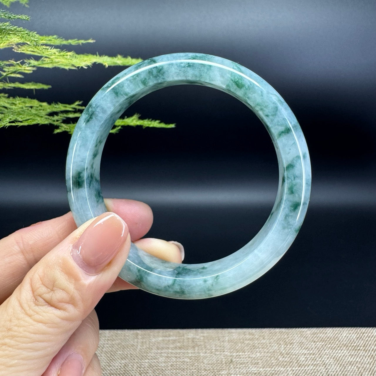 Genuine Burmese Icy Green Jade Jadeite Bangle Bracelet ( 58.2mm )