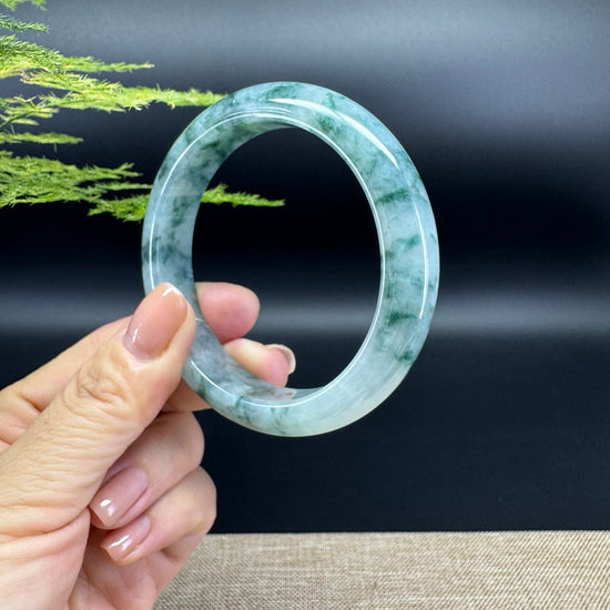 Genuine Burmese Icy Green Jade Jadeite Bangle Bracelet ( 58.2mm )