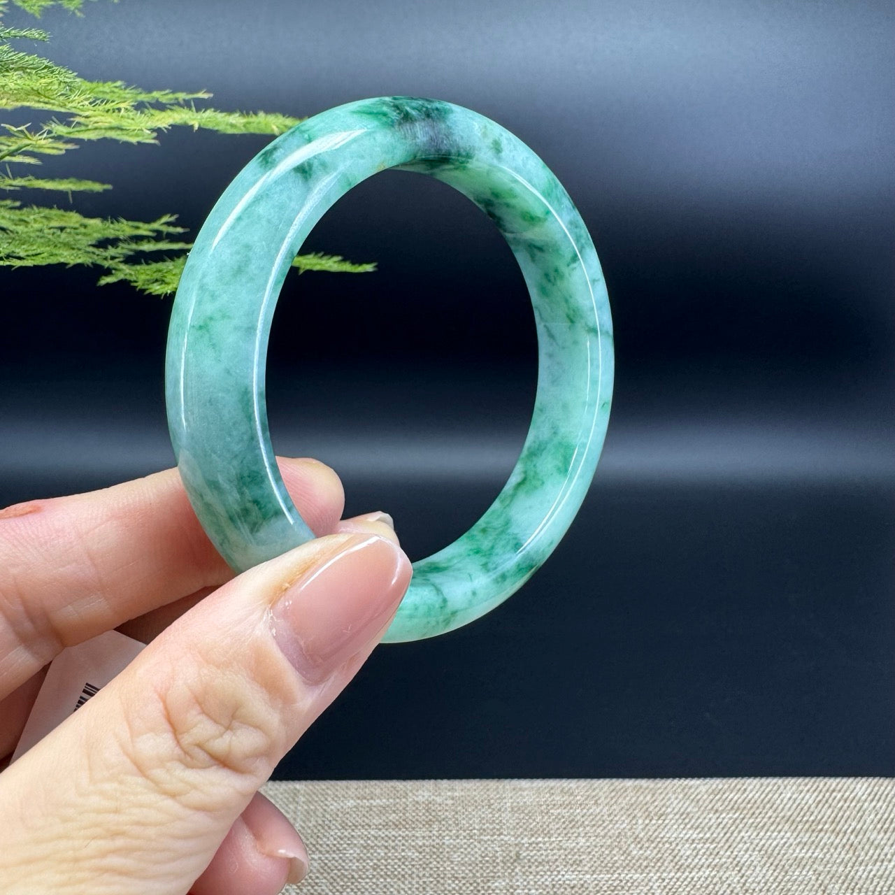Genuine Burmese Oil Green Jade Jadeite Bangle Bracelet ( 57.2mm )