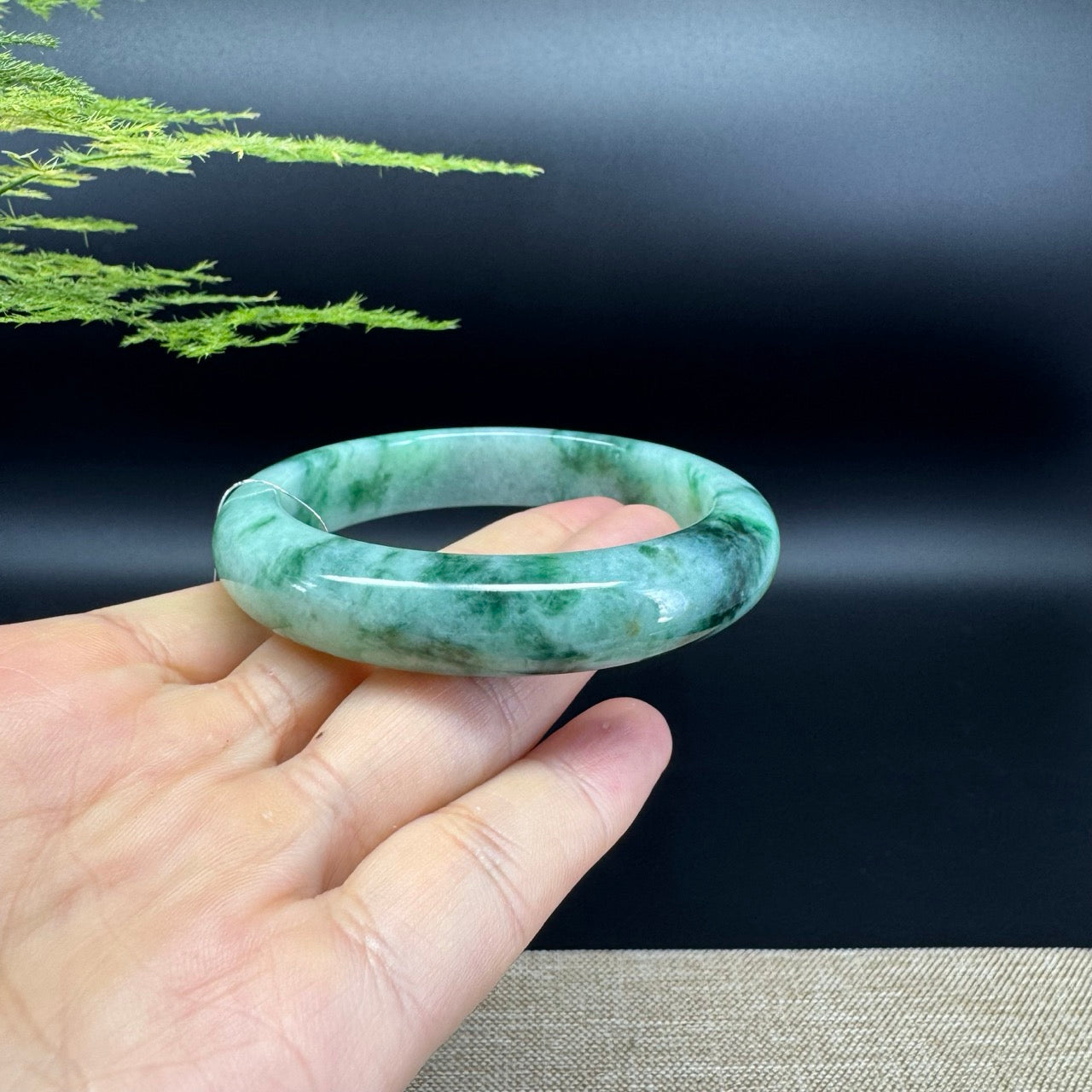 Genuine Burmese Oil Green Jade Jadeite Bangle Bracelet ( 57.2mm )