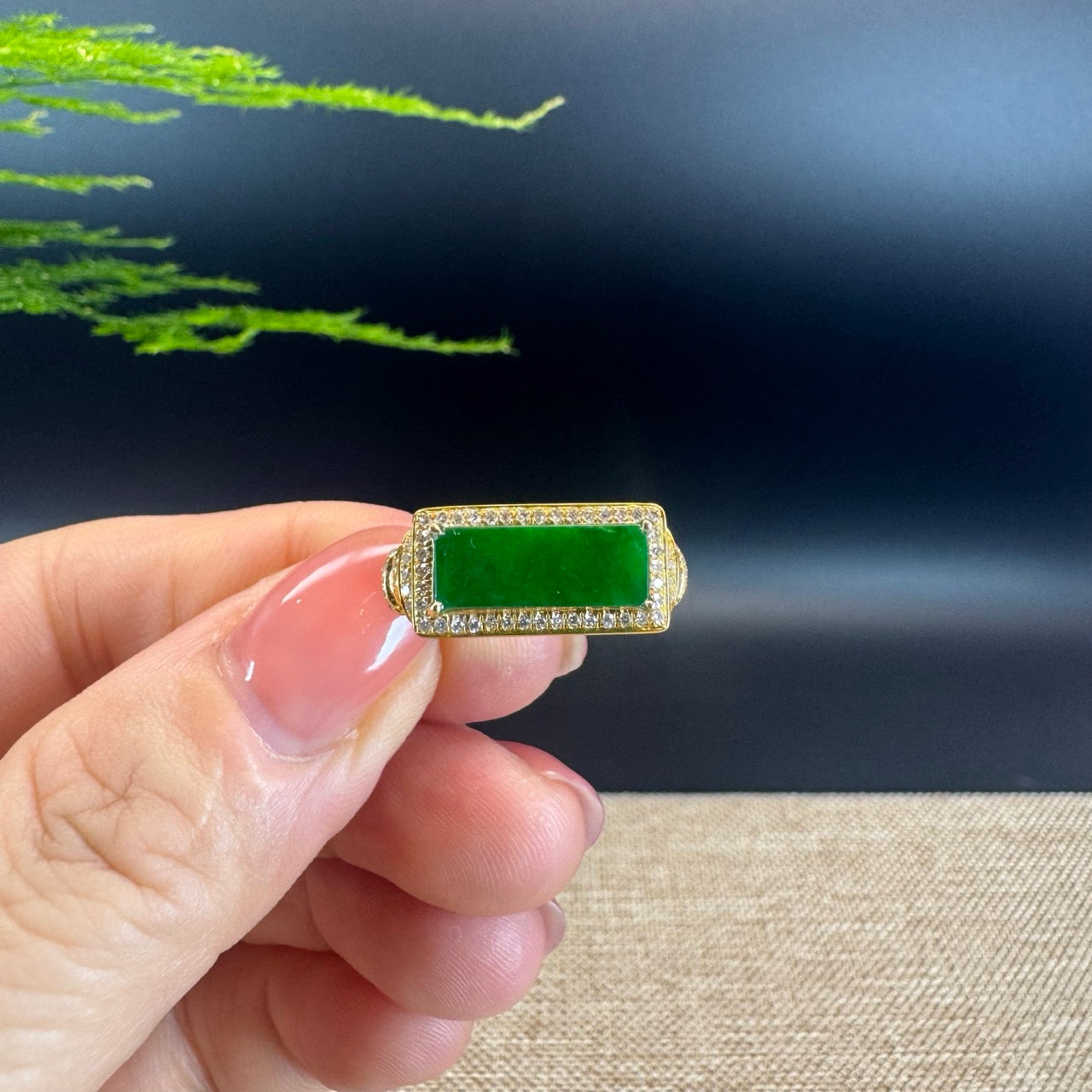 RealJade® "Signature Signet" 18K Yellow Gold  Imperial Jadeite Jade Classic Ring