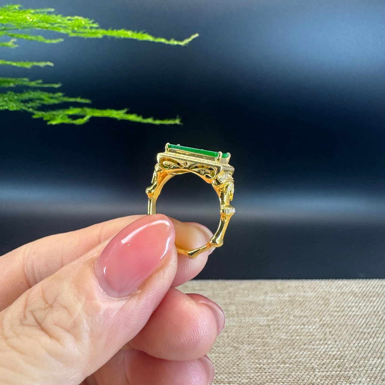 RealJade® "Signature Signet" 18K Yellow Gold  Imperial Jadeite Jade Classic Ring