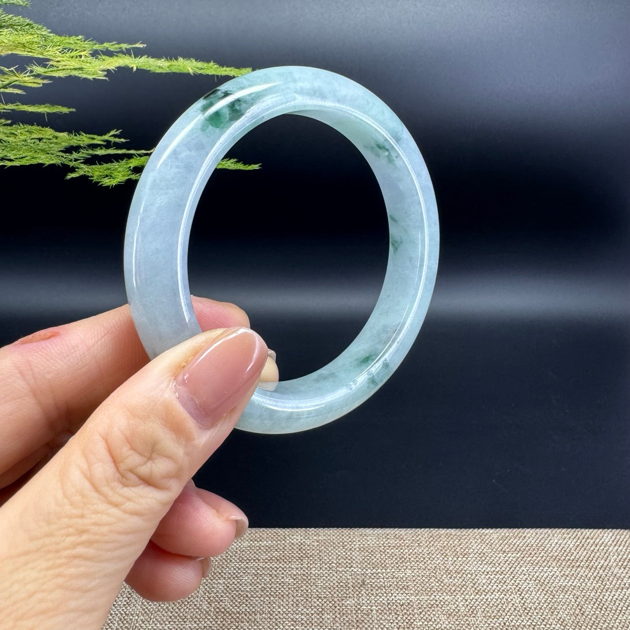 Genuine Burmese Oil Green Jade Jadeite Bangle Bracelet ( 57.6mm )