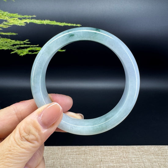 Genuine Burmese Green Jade Jadeite Bangle Bracelet ( 59.8mm )