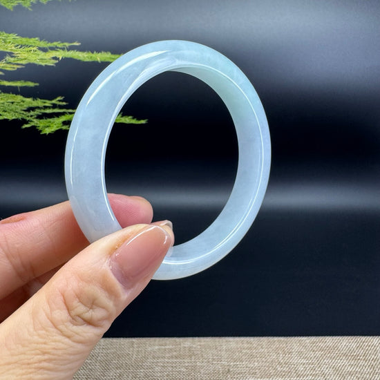 Genuine Burmese Icy Green Jadeite Jade Bangle Bracelet ( 58.5mm )