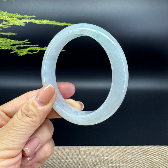 Genuine Burmese Icy Green Jadeite Jade Bangle Bracelet ( 58.6mm )