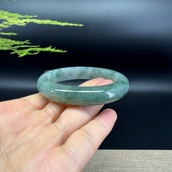 Genuine Burmese Oil Green Jade Jadeite Bangle Bracelet ( 58.3mm )