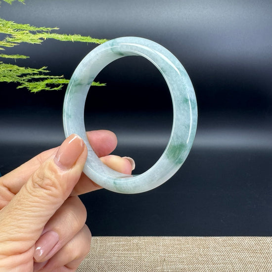 Genuine Burmese White Green Jade Jadeite Bangle Bracelet ( 58.4mm )