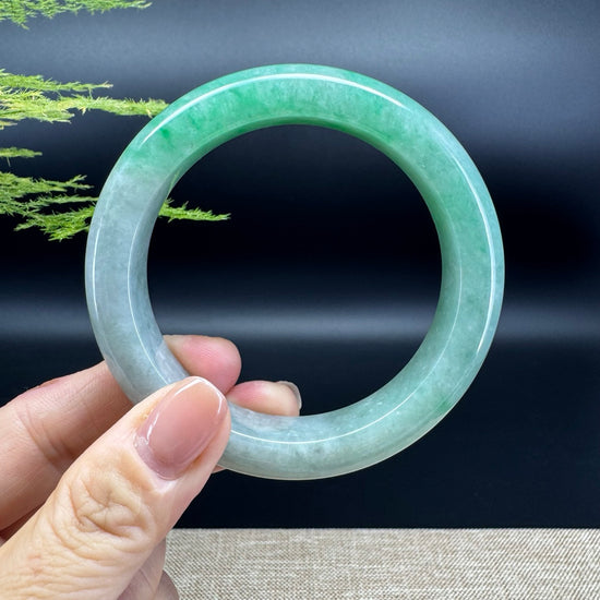 Genuine Burmese Green Jade Jadeite Bangle Bracelet ( 59.4mm )