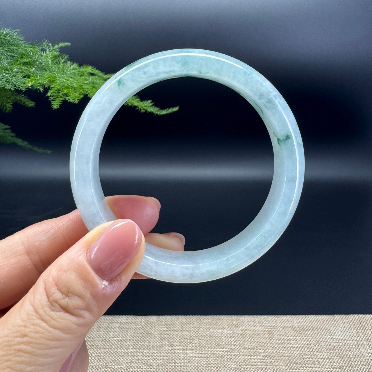 Genuine Burmese Green Jade Jadeite Bangle Bracelet ( 57.5mm )