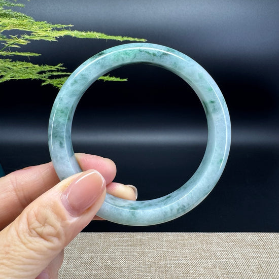 Genuine Burmese Green Jade Jadeite Bangle Bracelet ( 59.5mm )