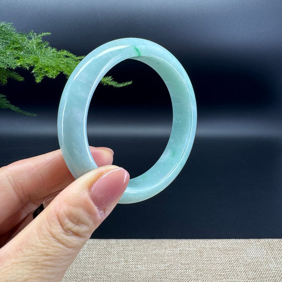 Genuine Burmese Green Jade Jadeite Bangle Bracelet ( 59.1mm )