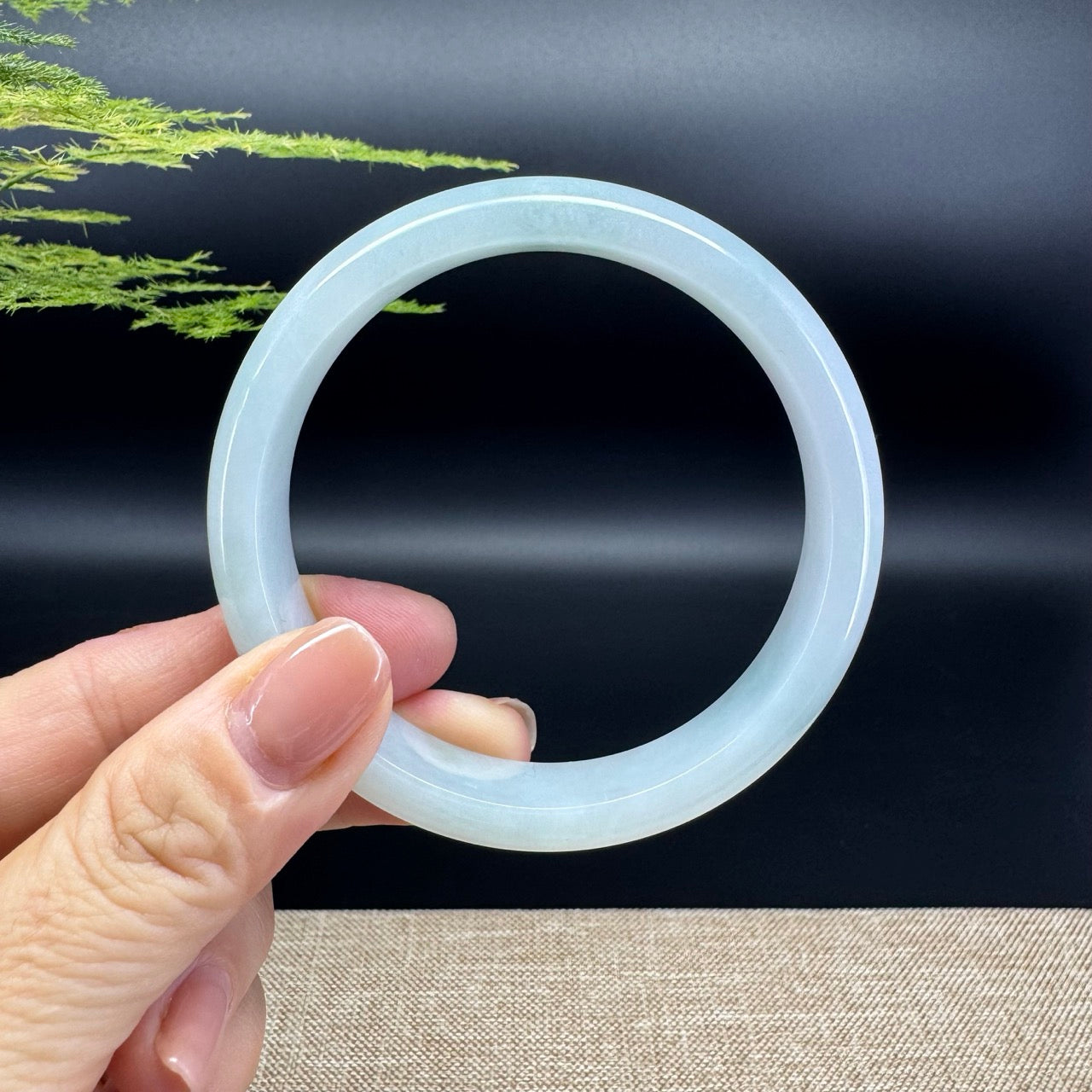 Genuine Burmese White Green Jade Jadeite Bangle Bracelet ( 59.7mm )