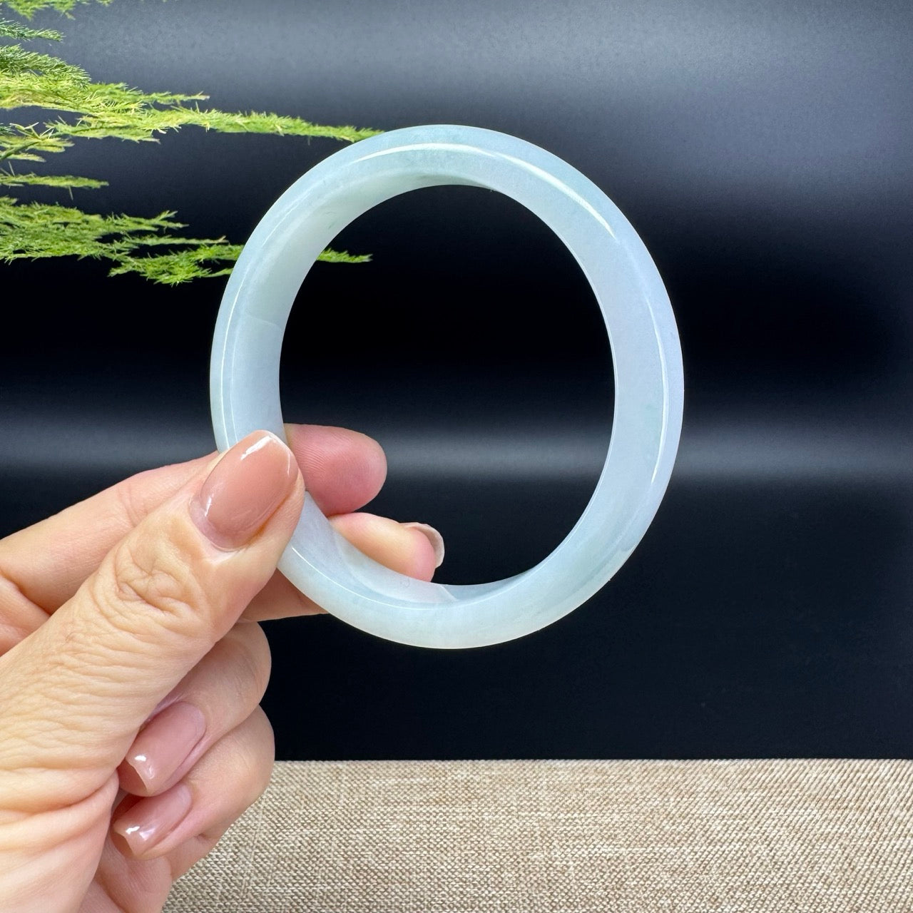 Genuine Burmese White Green Jade Jadeite Bangle Bracelet ( 59.7mm )