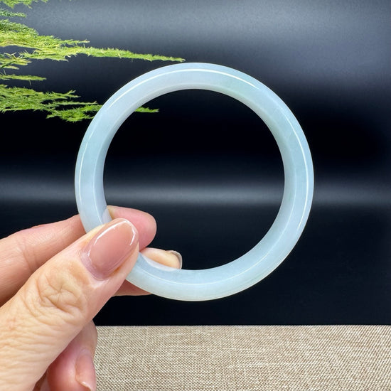 Genuine Burmese White Green Jade Jadeite Bangle Bracelet ( 59.7mm )