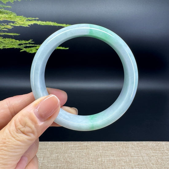 Genuine Burmese Green Jade Jadeite Bangle Bracelet ( 59.8mm )