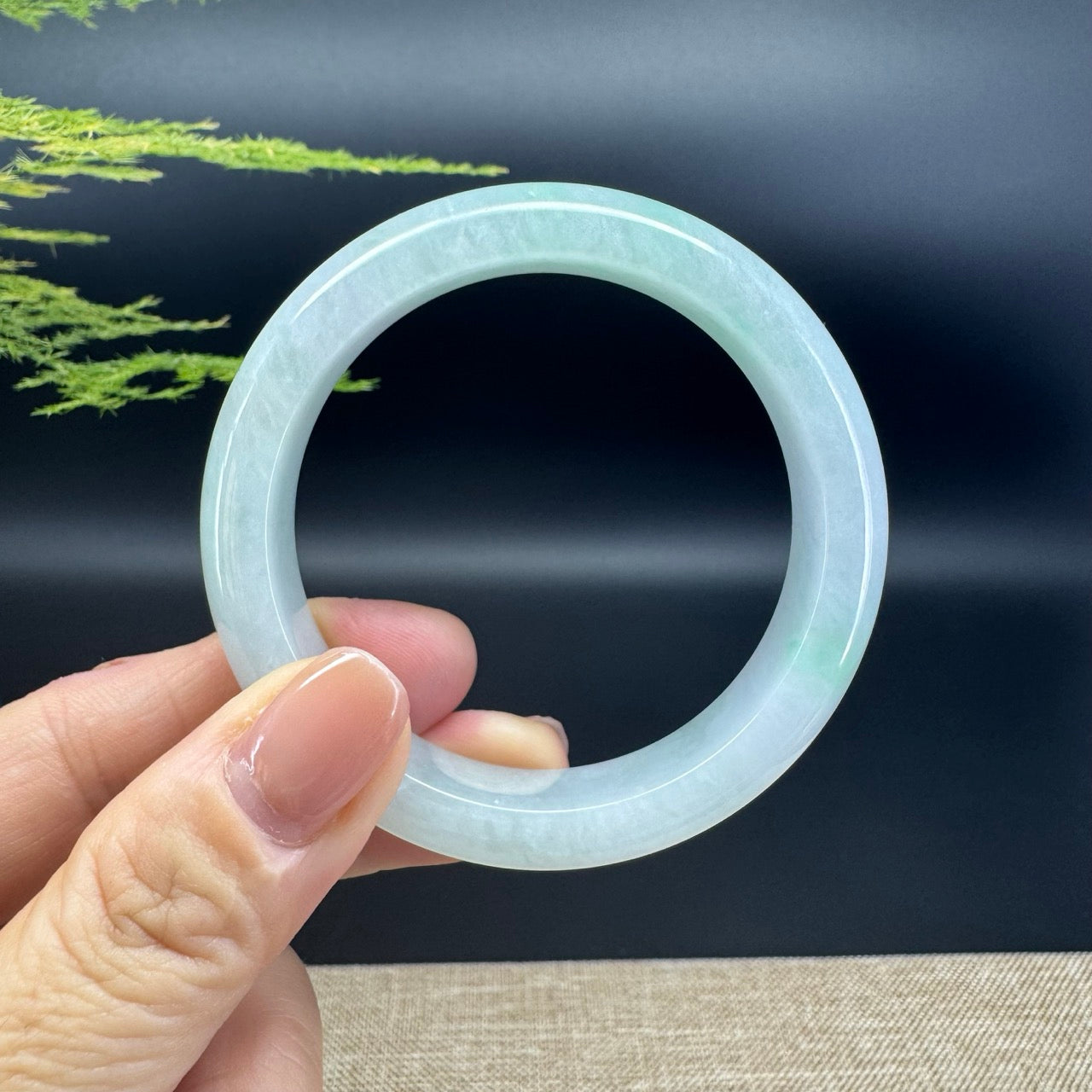 Genuine Burmese Green Jade Jadeite Bangle Bracelet ( 52.7mm )