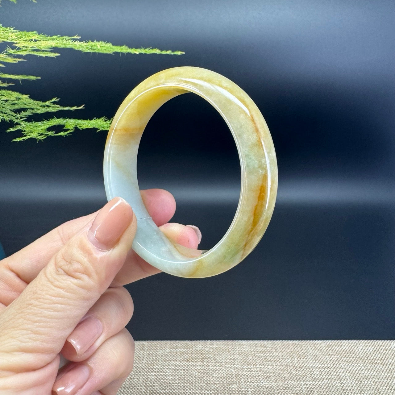 Genuine Burmese Yellow Green Jade Jadeite Bangle Bracelet ( 52.3mm )