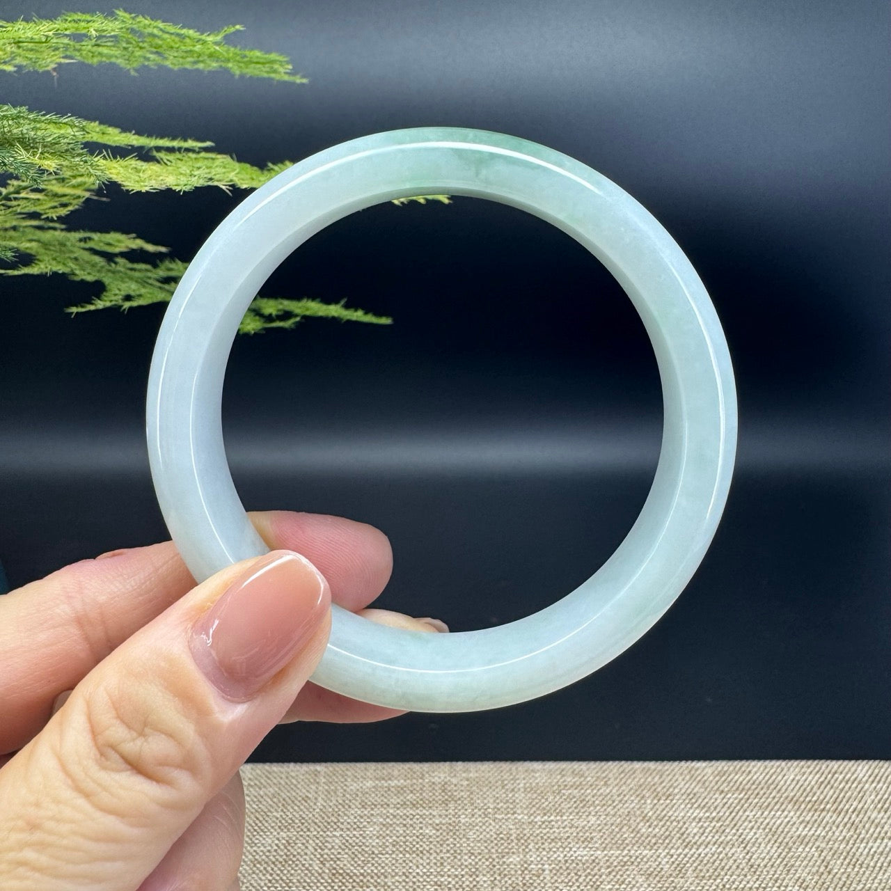 Genuine Burmese White Green Jade Jadeite Bangle Bracelet ( 59.3mm )