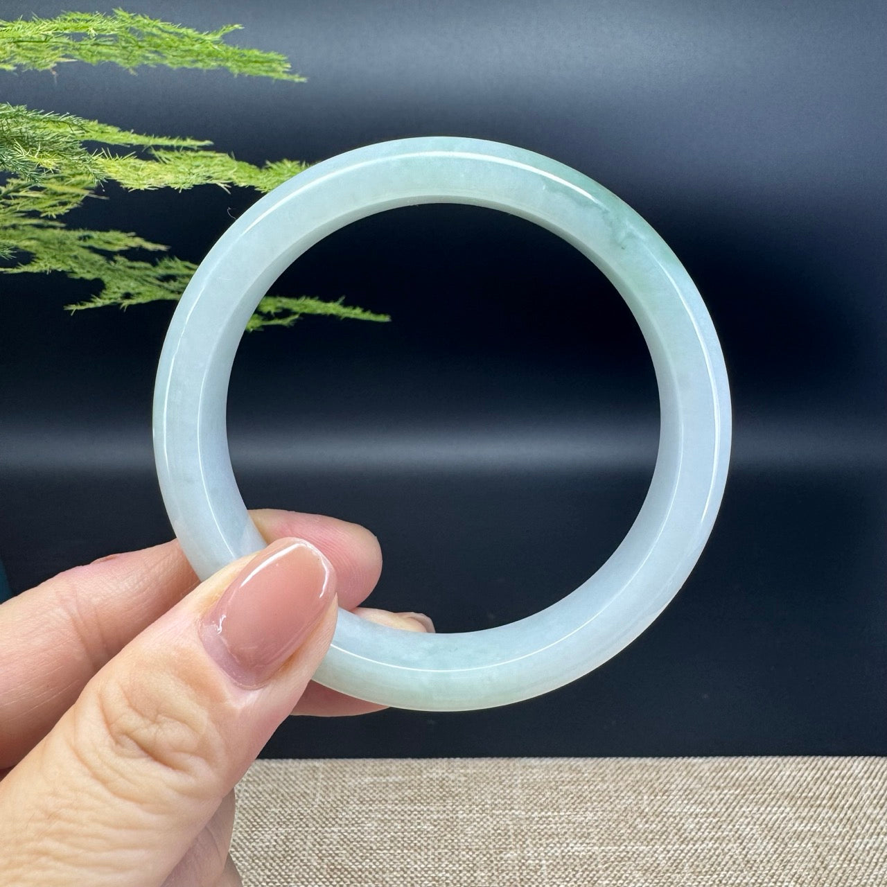 Genuine Burmese White Green Jade Jadeite Bangle Bracelet ( 59.3mm )