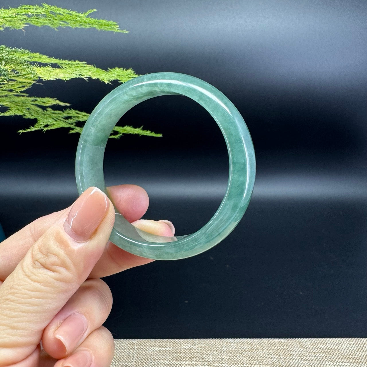 Genuine Burmese Green Jade Jadeite Bangle Bracelet ( 52.1*48.5mm )