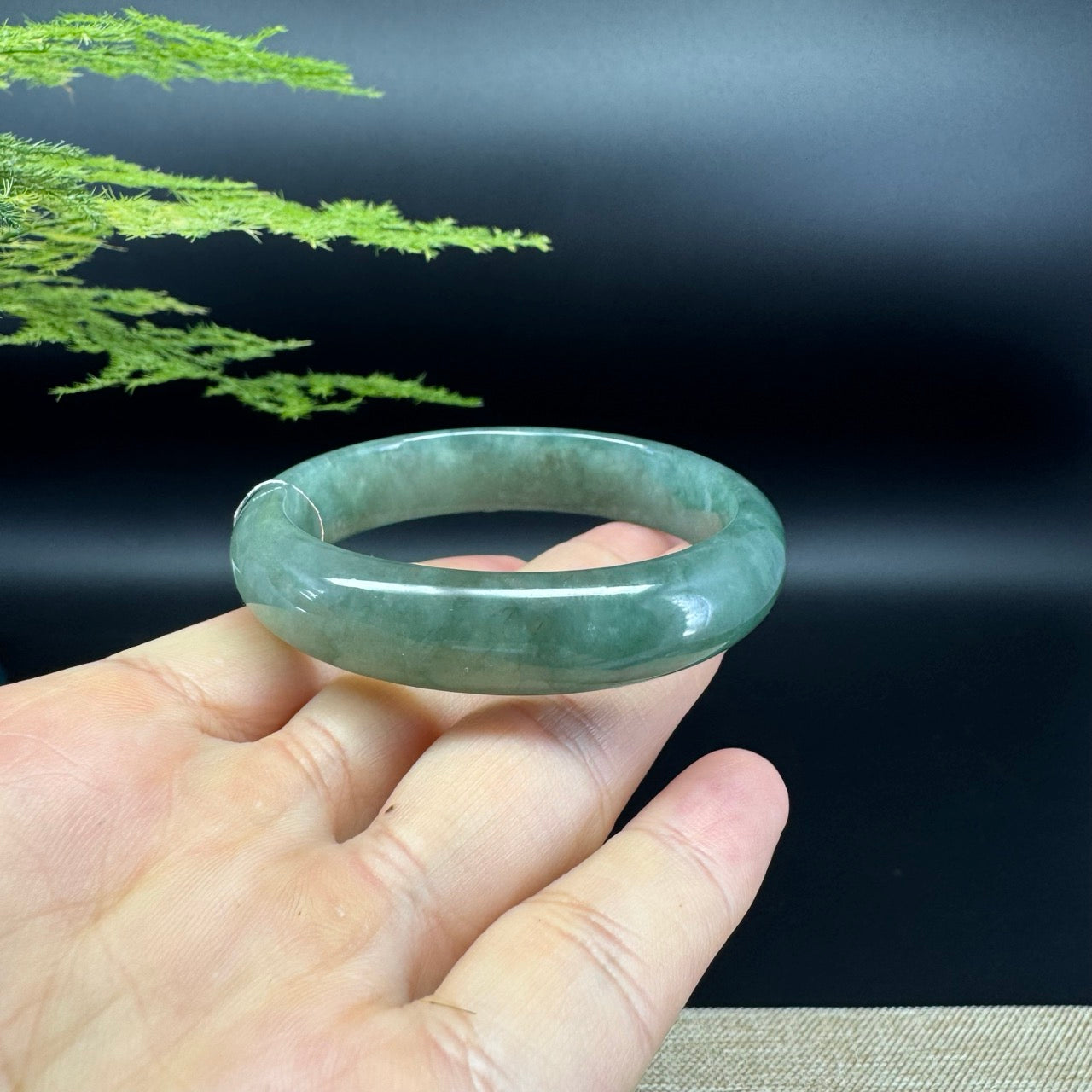 Genuine Burmese Green Jade Jadeite Bangle Bracelet ( 52.1*48.5mm )