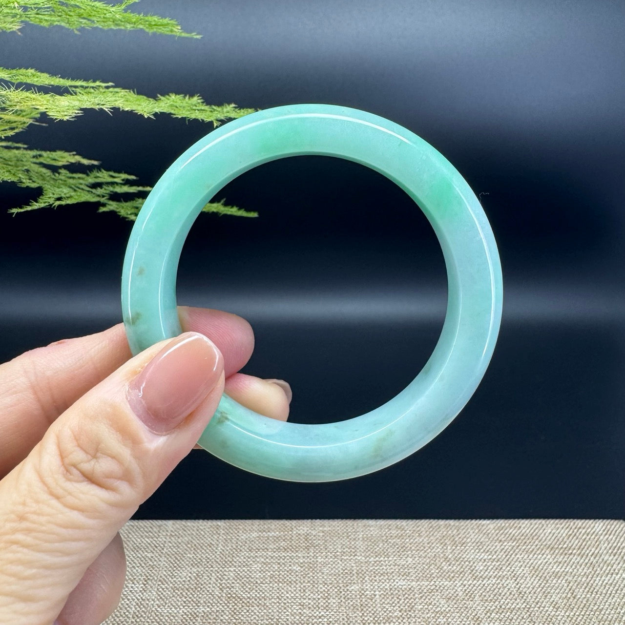 Genuine Burmese Green Jade Jadeite Bangle Bracelet ( 53.5mm )