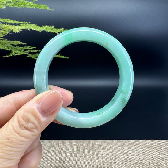 Genuine Burmese Green Jade Jadeite Bangle Bracelet ( 53.5mm )
