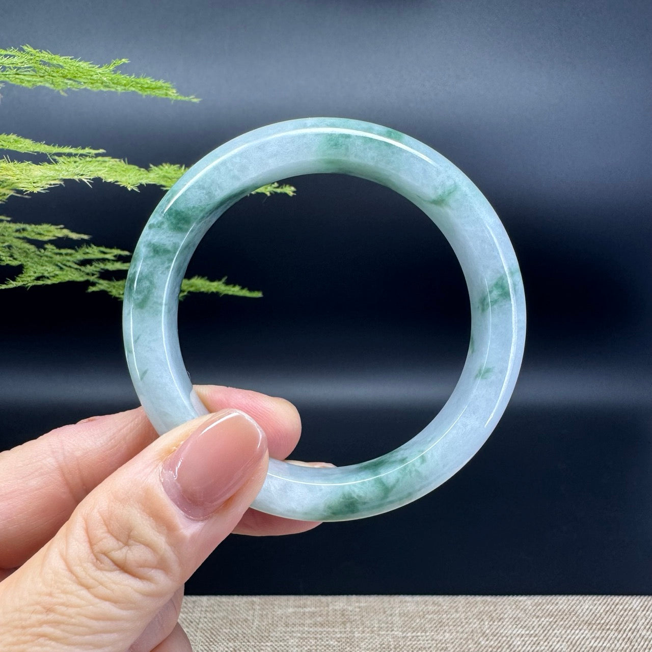 Genuine Burmese Green Jade Jadeite Bangle Bracelet ( 53.7mm )