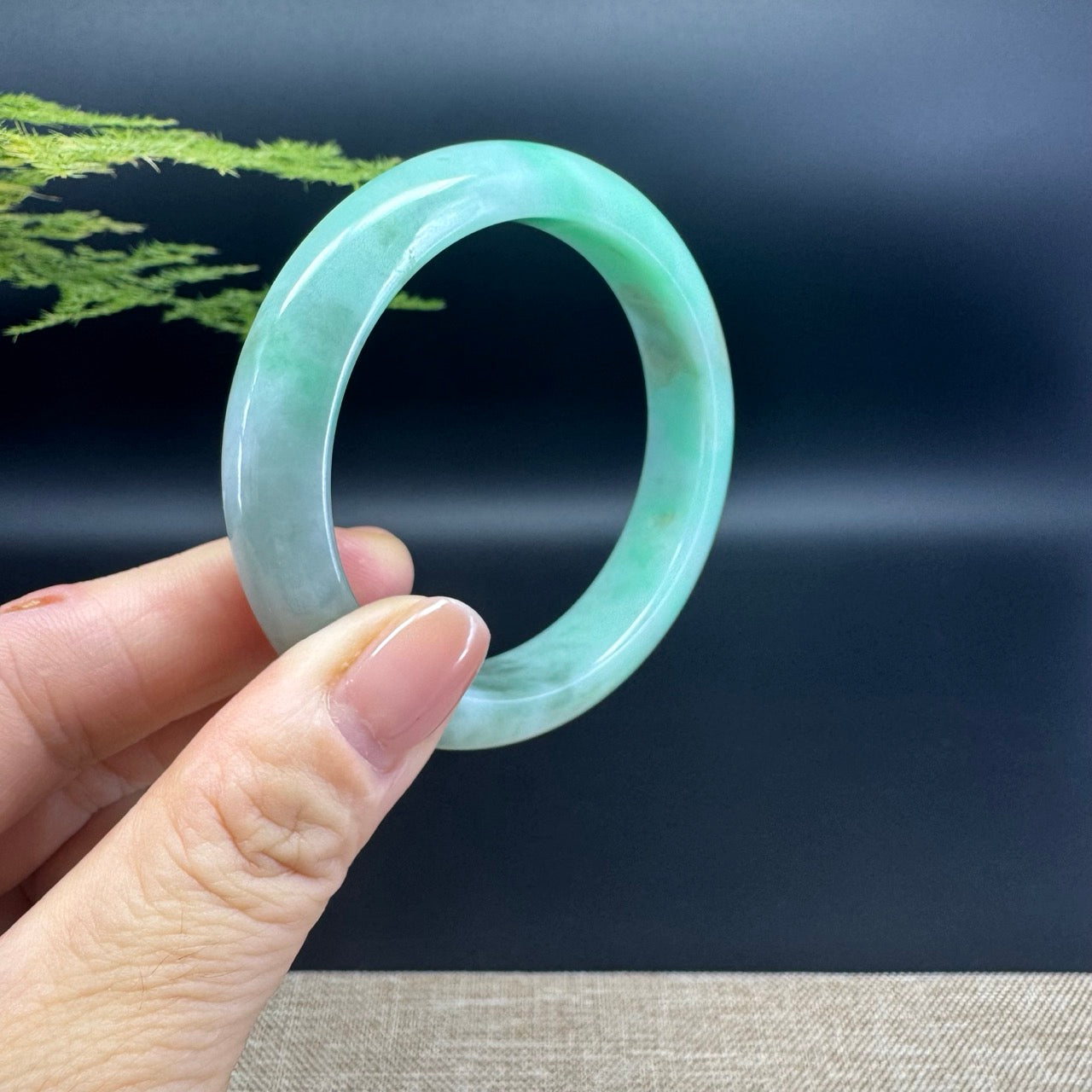 High end Genuine Burmese Apple Green Jade Jadeite Bangle Bracelet ( 54.6mm )