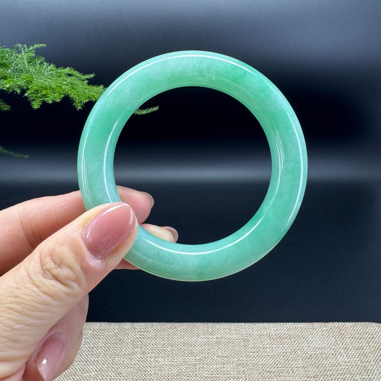 Genuine Burmese Spicy Green Jade Jadeite Bangle Bracelet (53.6mm)