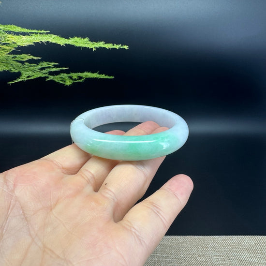 Genuine Burmese White Green Jade Jadeite Bangle Bracelet ( 53.2mm )