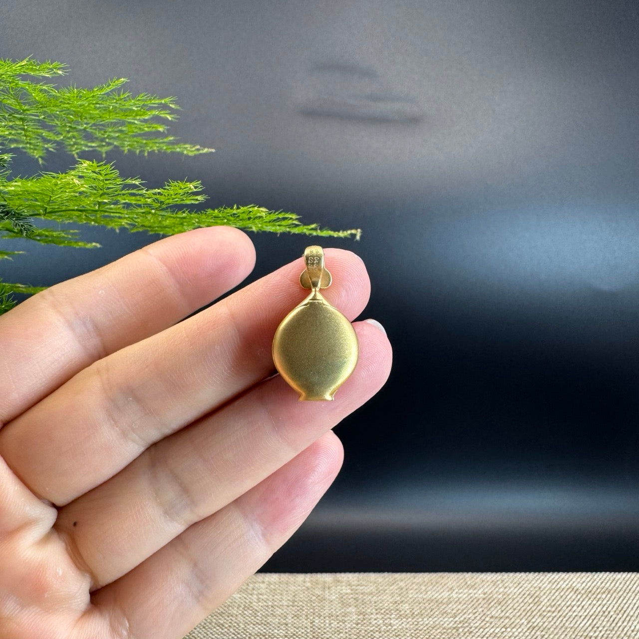 RealJade® Droplet Oval Clock Green Jade Diamonds Classic Pendant Necklace