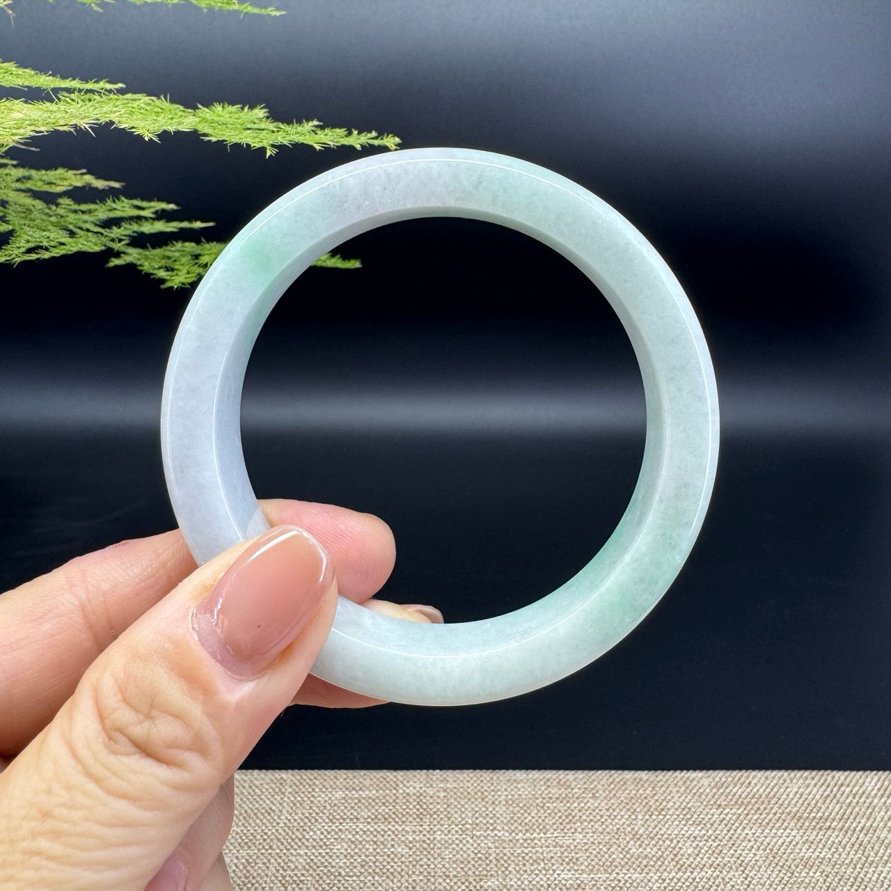 Genuine Burmese Green Jade Jadeite Bangle Bracelet ( 54.8mm )