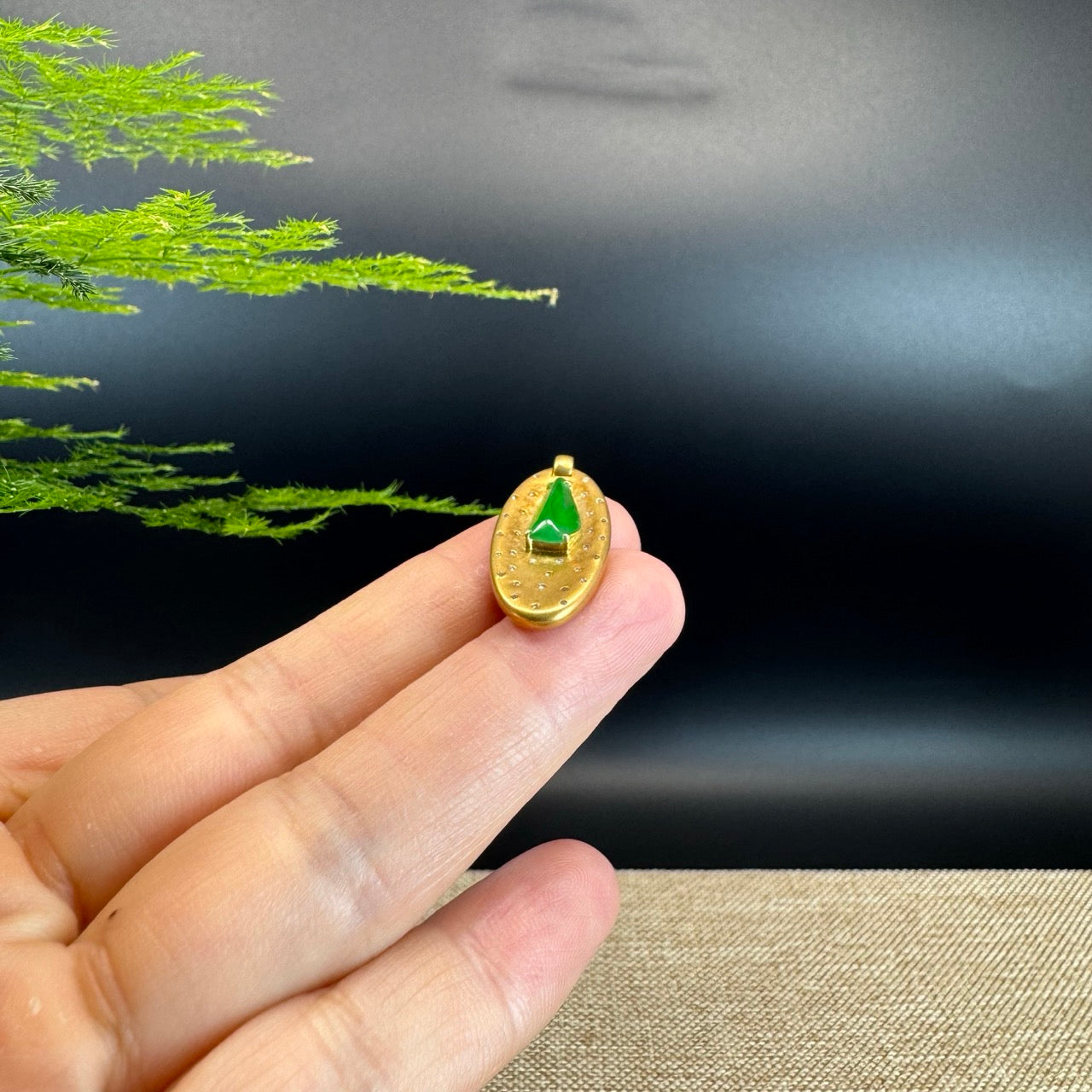 RealJade® "Lucky Polygon Three-Dimensional Jade" Natural Green Jade Diamonds Classic Pendant Necklace