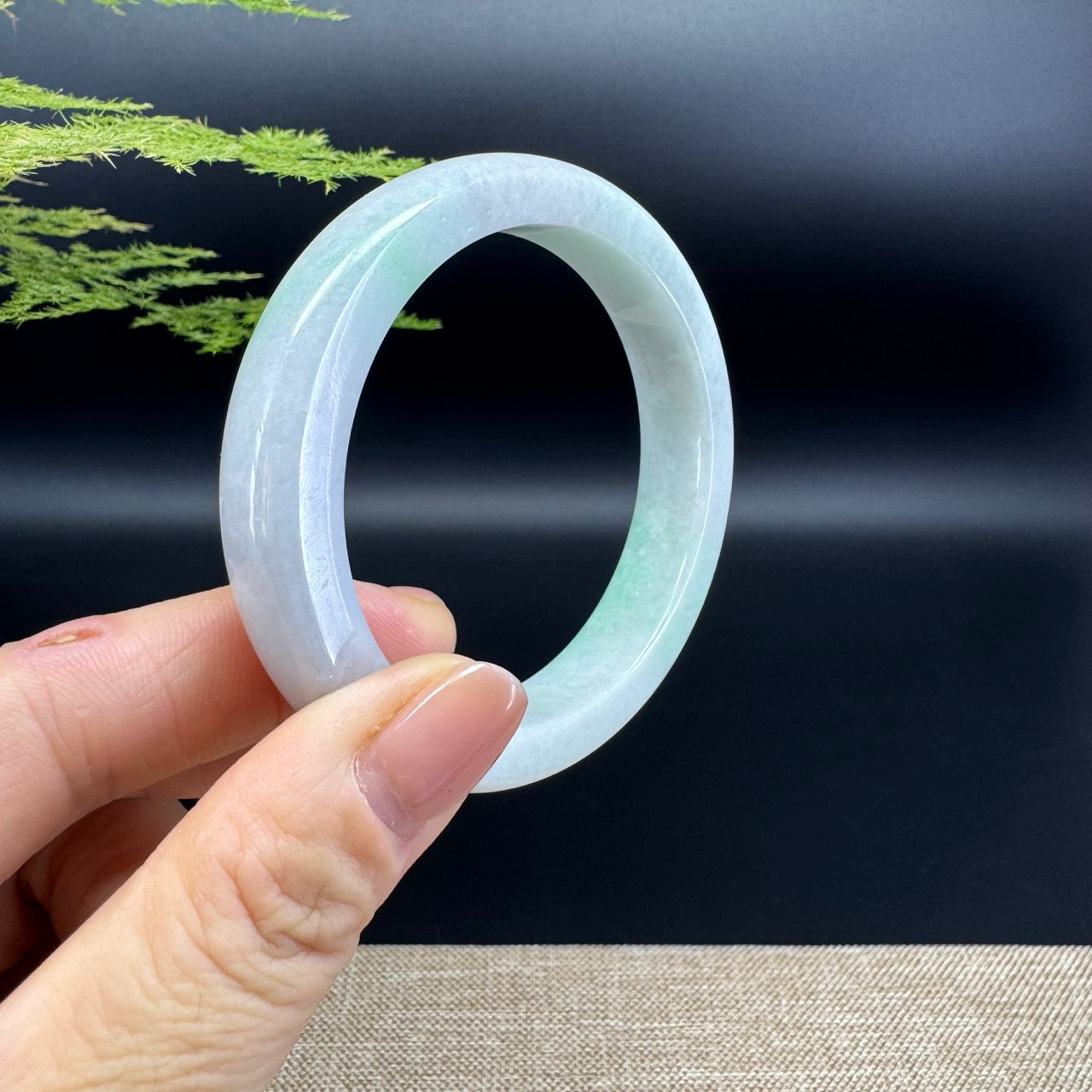 Genuine Burmese Green Jade Jadeite Bangle Bracelet ( 54.8mm )