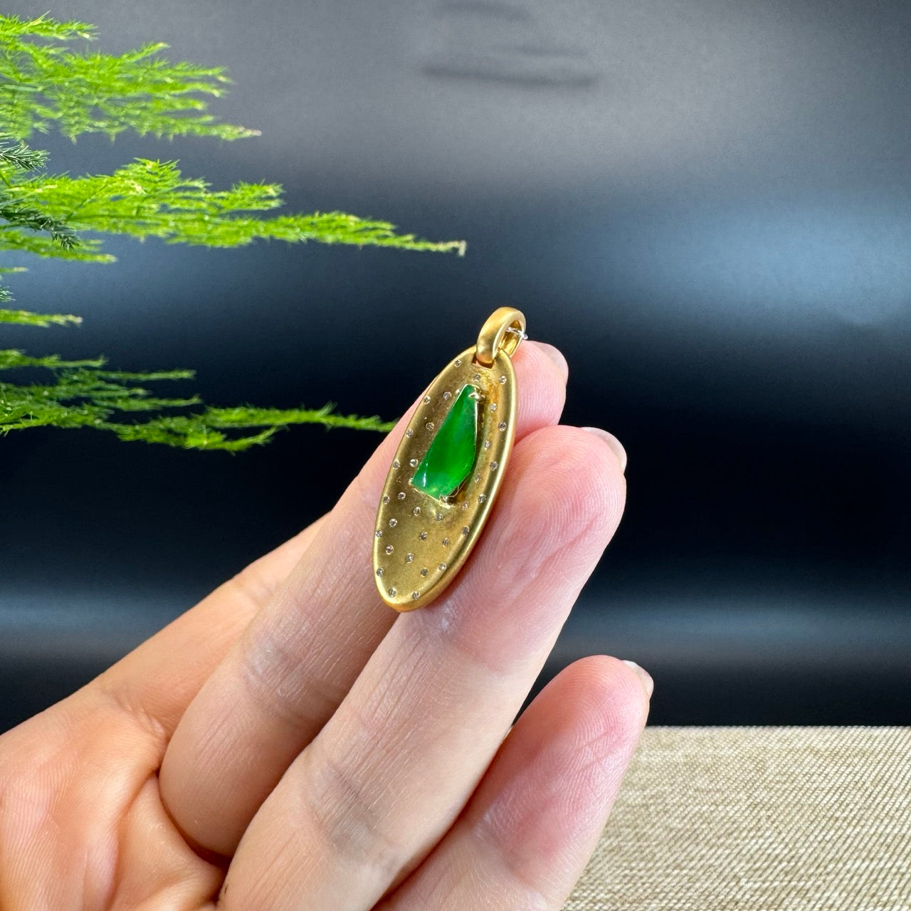 RealJade® "Lucky Polygon Three-Dimensional Jade" Natural Green Jade Diamonds Classic Pendant Necklace