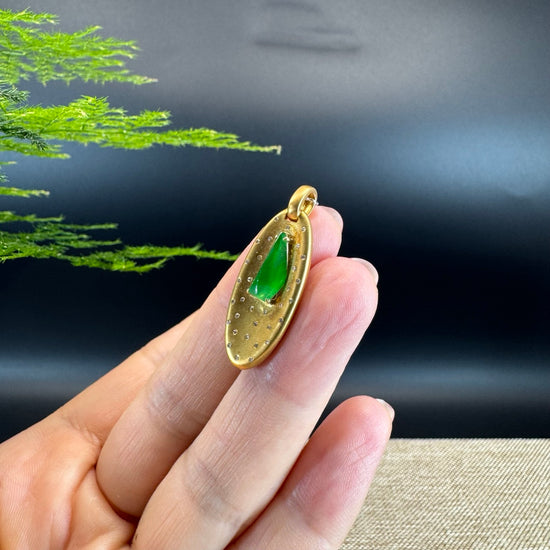 RealJade® "Lucky Polygon Three-Dimensional Jade" Natural Green Jade Diamonds Classic Pendant Necklace
