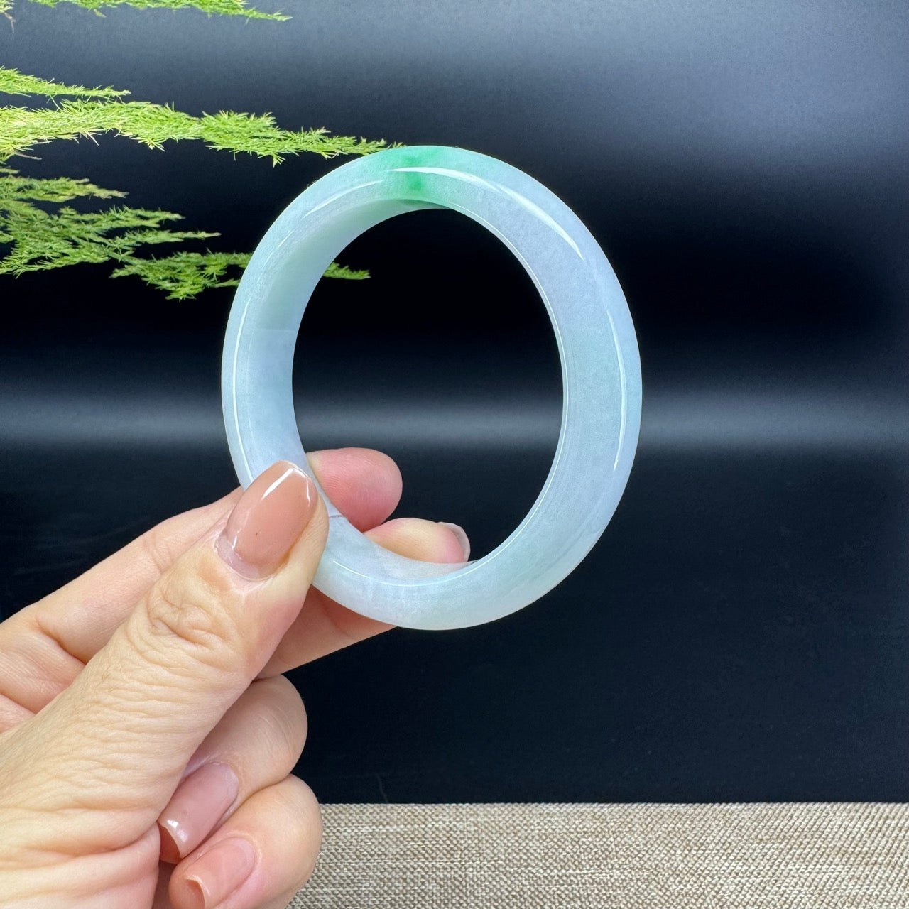Genuine Burmese Green Jade Jadeite Bangle Bracelet ( 54.6mm )