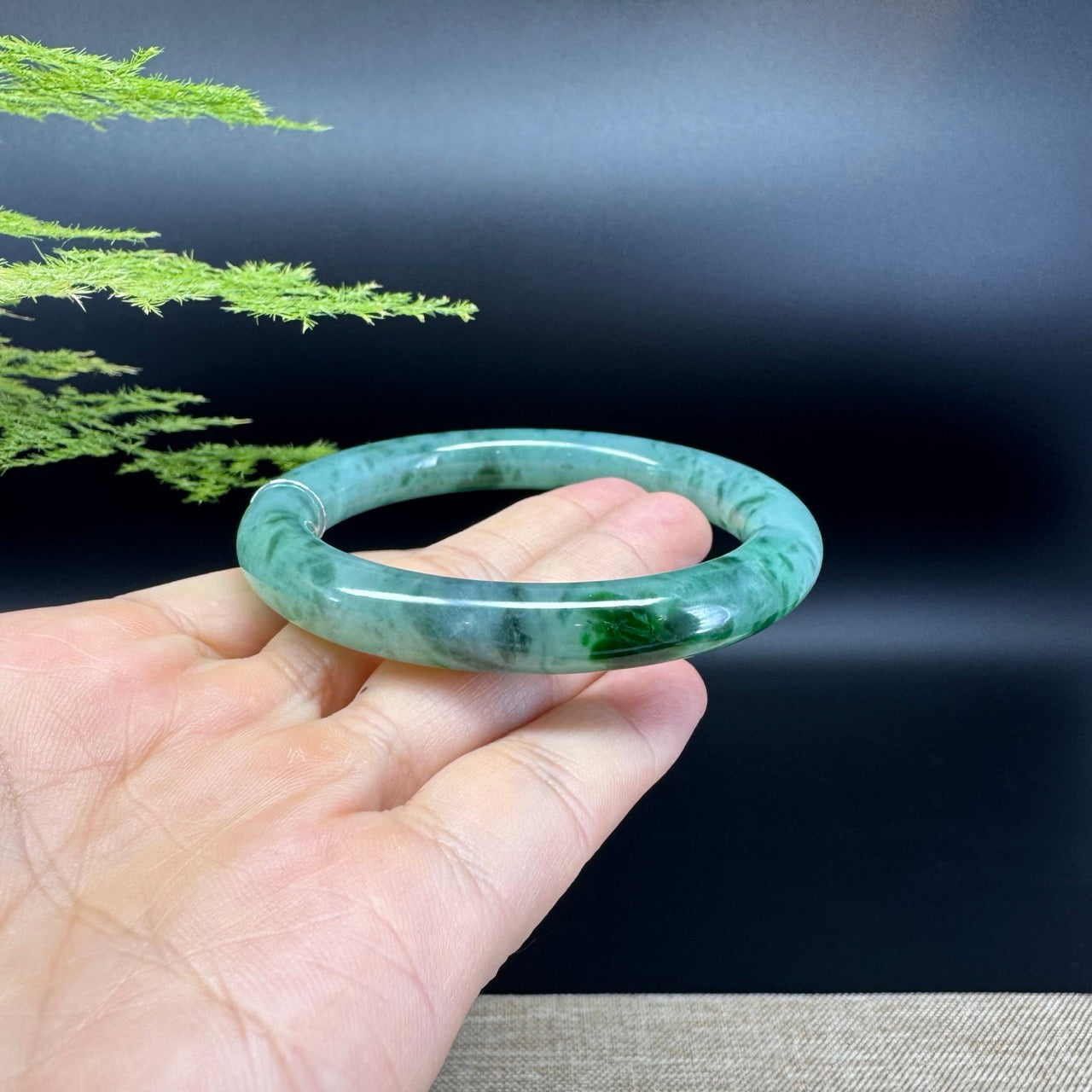 Genuine Burmese Oil Green Jade Jadeite Bangle Bracelet ( 55.8mm )